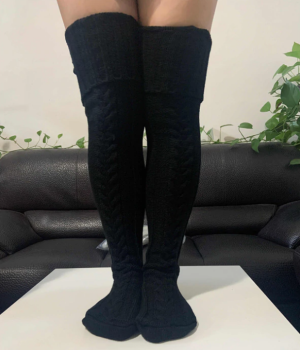 chaussettes-hautes-montantes-epaisses-hiver-noir