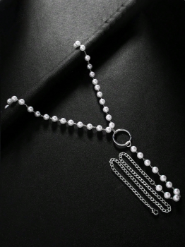 string-sexy-perles-blanches-finition-argentee-2