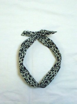 Bandeau à cheveux rigide modulable tissu léopard blanc
