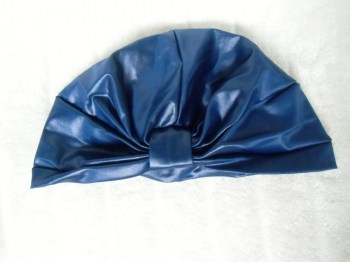 Bonnet turban original simili-cuir wetlook bleu