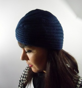 Bonnet turban simple en maille laine bleu marine