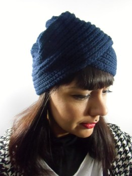 Bonnet turban simple en maille laine bleu marine