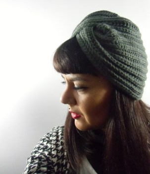 Bonnet turban simple en maille laine khaki