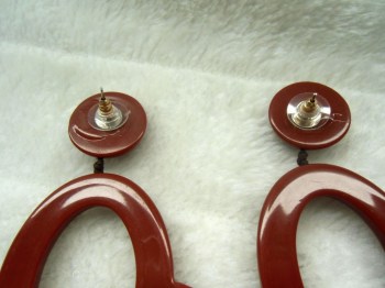 Boucles d'oreilles ovales rétro vintage résine marron