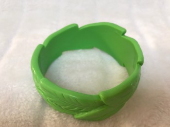 bracelet-resine-feuilles-vertes-mates-retro-3