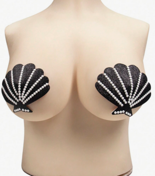 cache-tetons-nippies-coquillages-noirs-perles-2