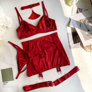 ensemble-lingerie-sexy-satin-rouge-9