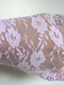 Gants pinups longs en dentelle rose pâle 54cm