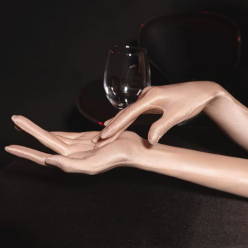 gants-nylon-chair-semi-transparents-finition-dentelle-2