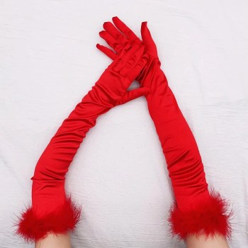 gants-satines-blancs-plumes-marabouts-fourrure-rouge-bras